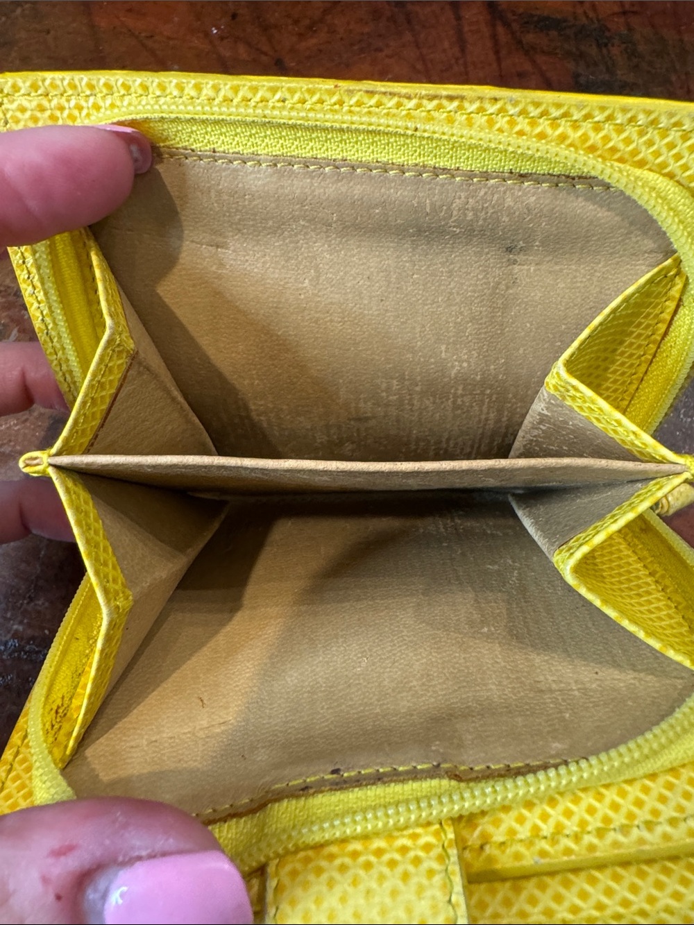 Bottega Veneta Yellow Leather Snap Wallet - Picture 7 of 16